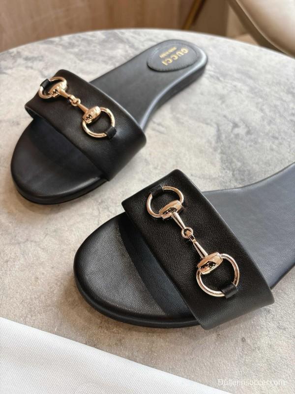 Gucci 2025/SS Leather Mule Sandals with Light Gold Hardware - 8023-3