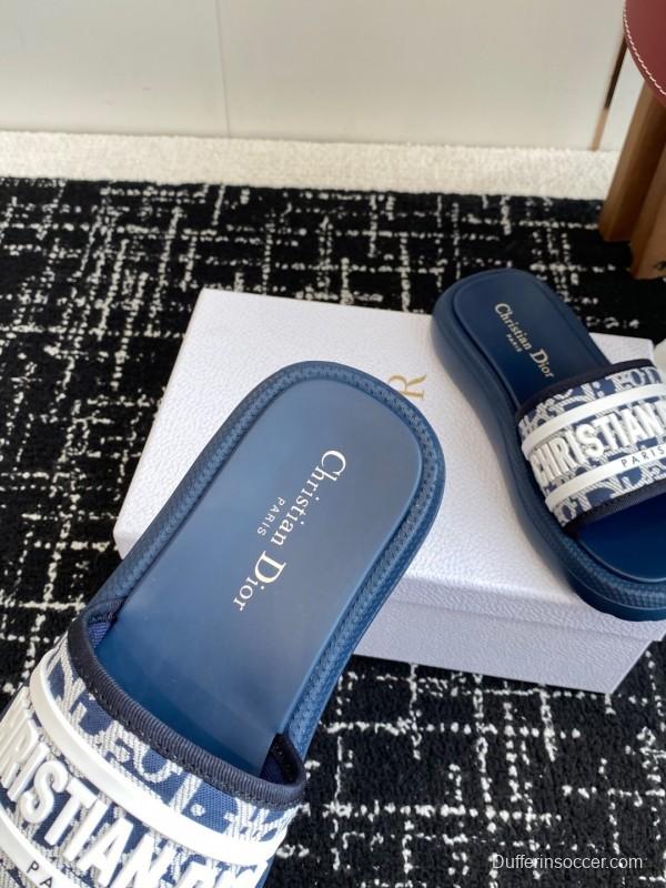 Dior Spring Summer 2025 Latest Ultra-Light Foam Sole Beach Sandals - KFY00260