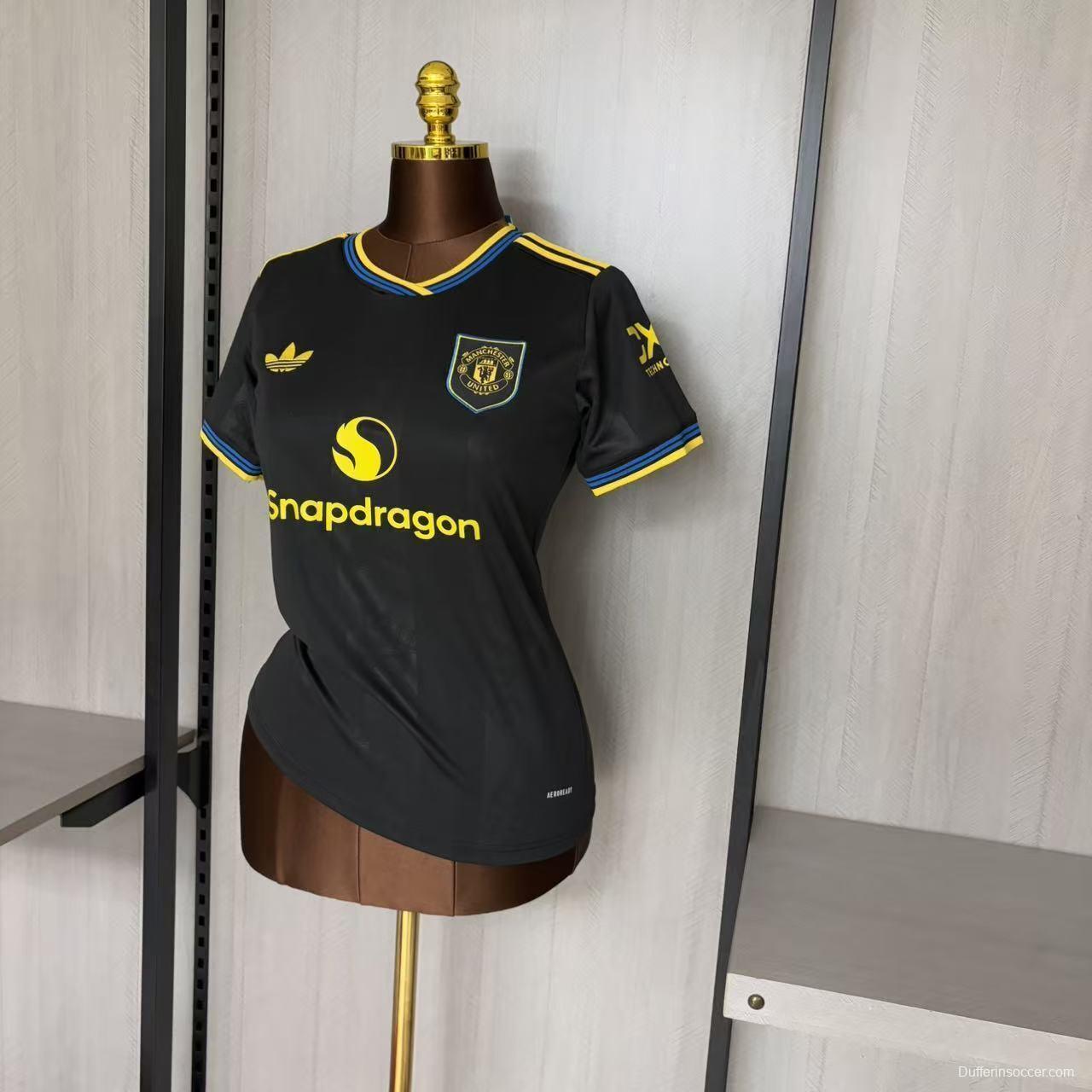 25/26 Women Manchester United III Jersey