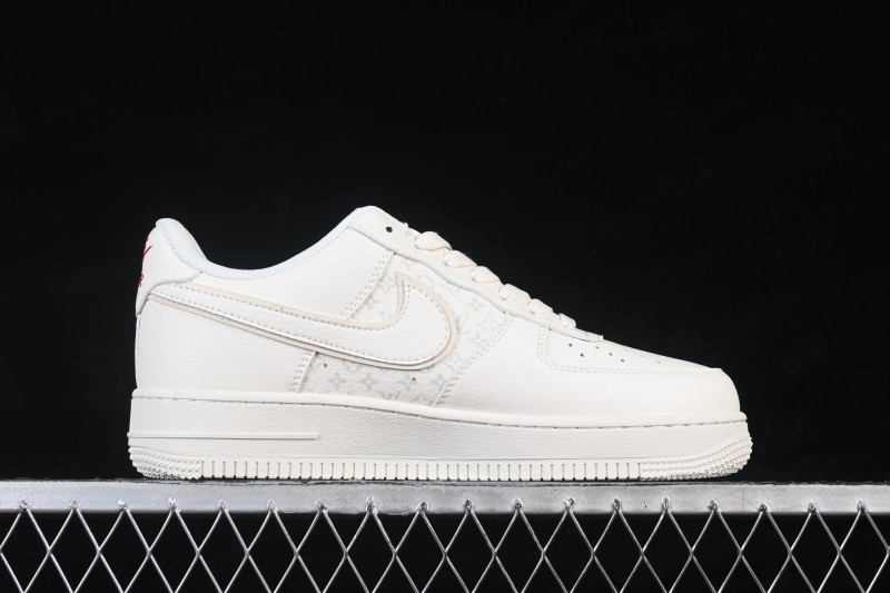 Nike Air Force 1 '07 Low Sneakers White Collaboration Edition - MM3399-815