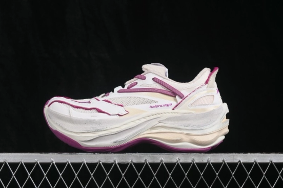 Balenciaga Jet Embossed Round-Toe Thick-Sole Low-Top Chunky Sneakers - WMRTN9150