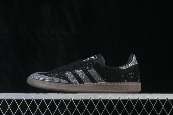 Adidas Samba OG Classic Lifestyle Sneakers with Retro Design - IH9052