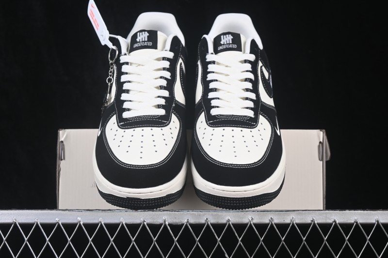 Nike Air Force 1 '07 Low Casual Skateboarding Shoes - DQ9688-104