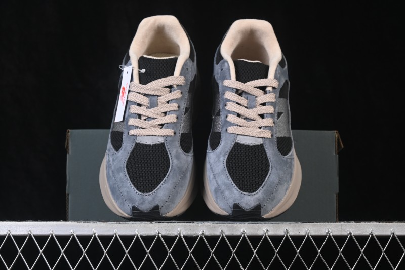 New Balance Retro Running Shoes UWRPDCST