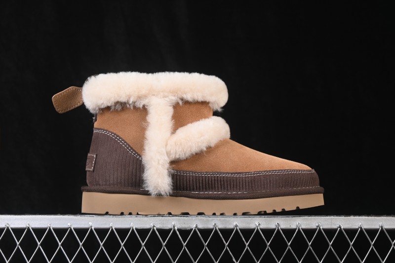 UGG Classic Novelty Cookie Suede Round Toe Slip-On Snow Boots - 1180434 CHE