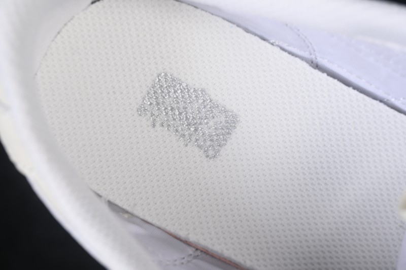 Onitsuka Tiger Machu Racer Low-Top Casual Lifestyle Shoes - 1183B770-111