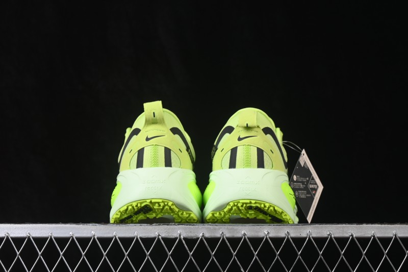 Nike Air Zoom Vomero 18 GTX Cushioned Casual Running Shoes - HQ7001-214
