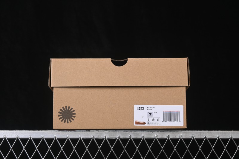 UGG Zora Lightweight Comfortable Casual Shoes - 1178111 CHE