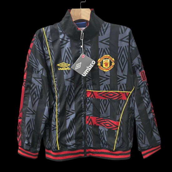 25/26 Manchester United Umbro Heavy Trench Black Coat